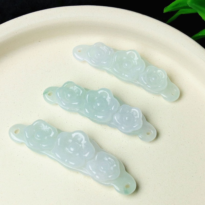 Jewelry & Watches Ltd - 1pc Natural Jadeite Emerald Flower Hand