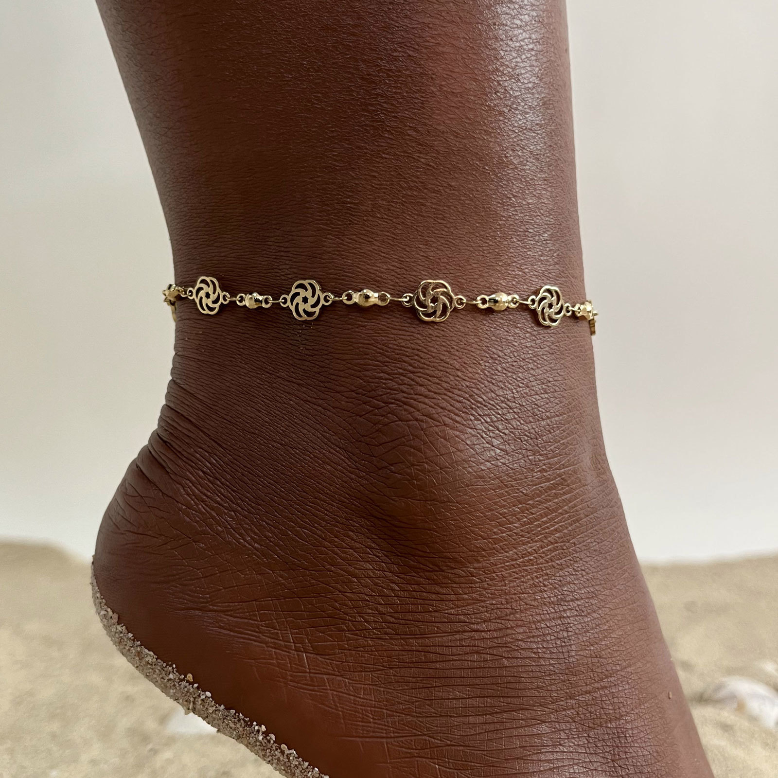 Women's Chic Hollow Rose Artle - Jc Jewelry & Watches recension och pris