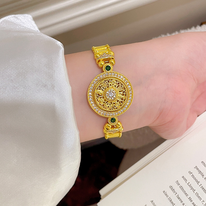 Classic Chinese style diamond  - Fine Jewelry Watches Women recension och pris