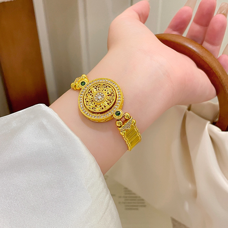 Classic Chinese style diamond  - Fine Jewelry Watches Women recension och pris